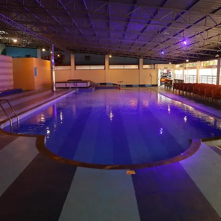 Luxora Hotel And Spa-2